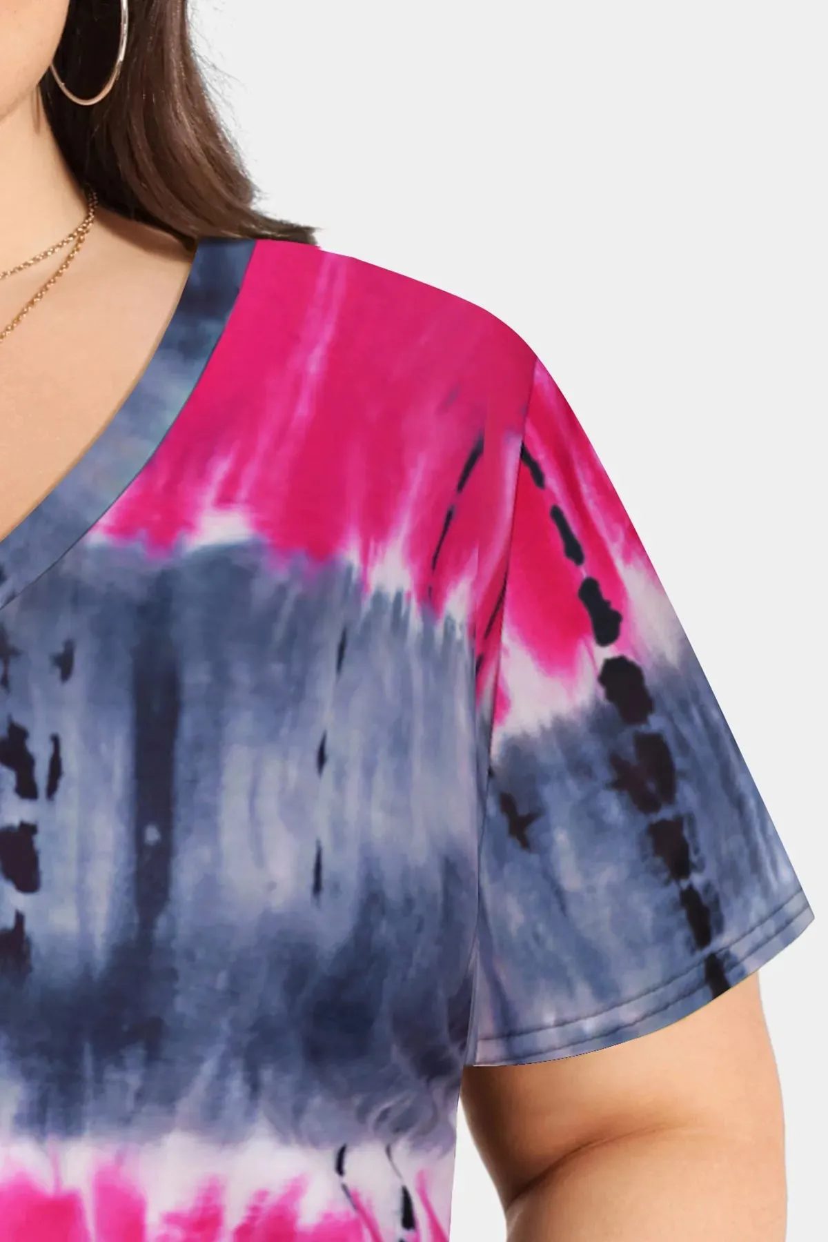 Tie Dye Stripe Stylish V Neck T-Shirt