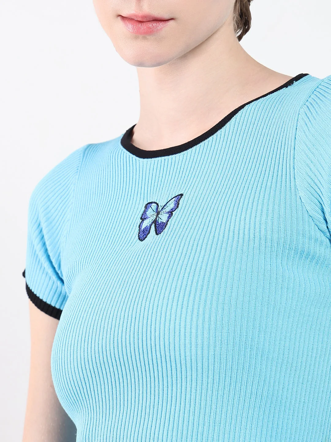 Women Solid Blue Fitted Crop Top